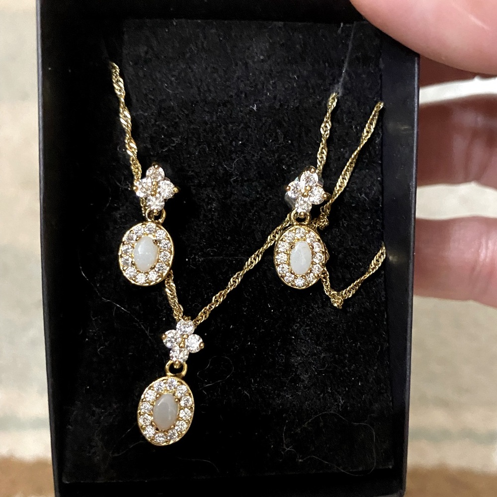 Gold plated diamond necklace and matching earrings
